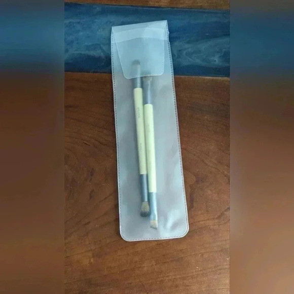 EcoTools Eye Enhancing Duo Makeup Brush Set (New) - Picture 2 of 6